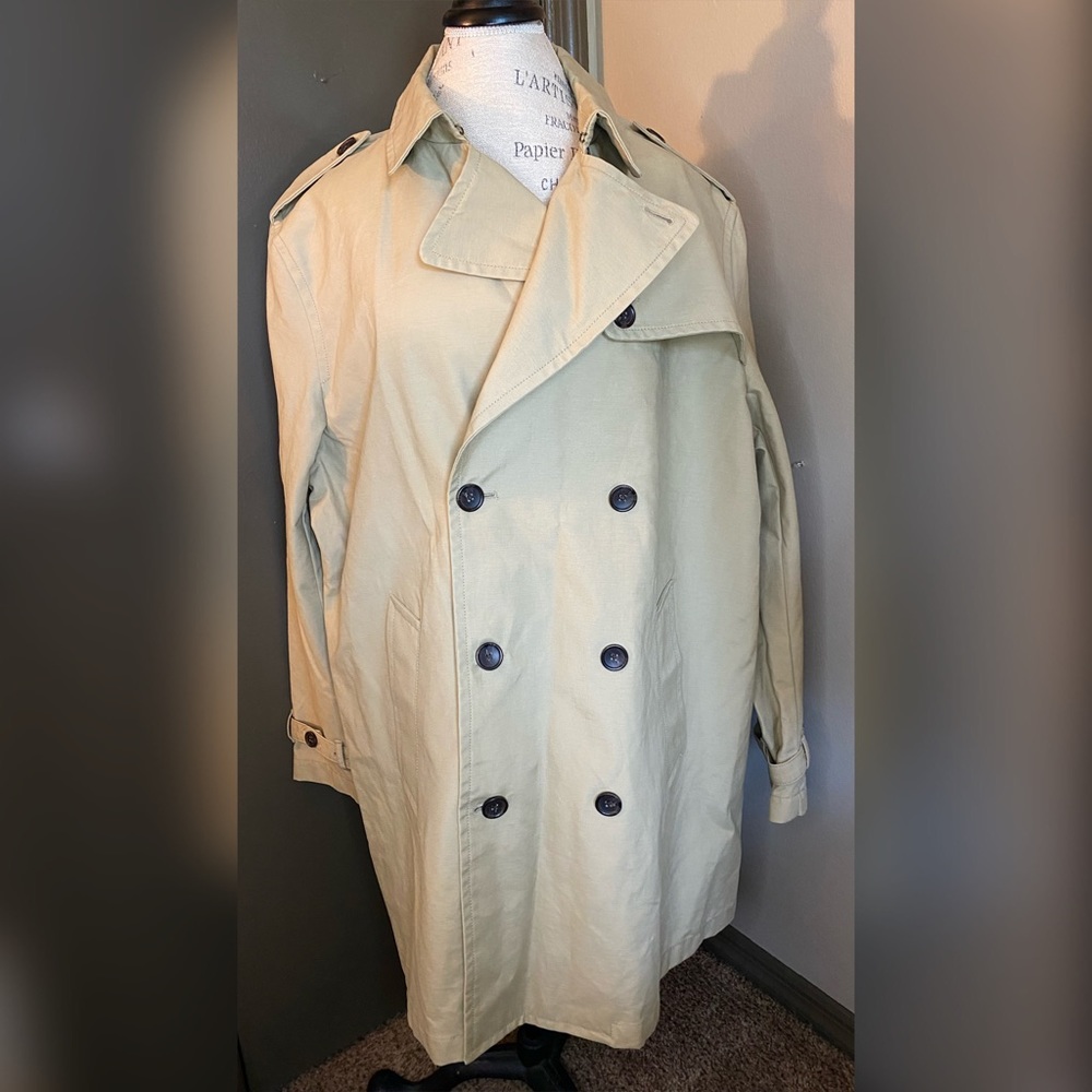 Banana Republic Water Resistant Over Coat sz. XL